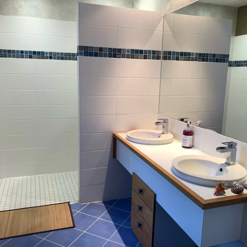 Salle de bains chambre 2